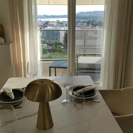 Strelicija With The Sea View Appartement Podstrana